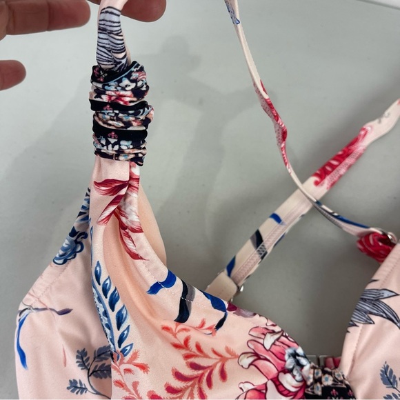 NEW Seafolly Water Garden Convertible Cross Back Bikini Top Underwire Sz 4 US - Picture 5 of 11